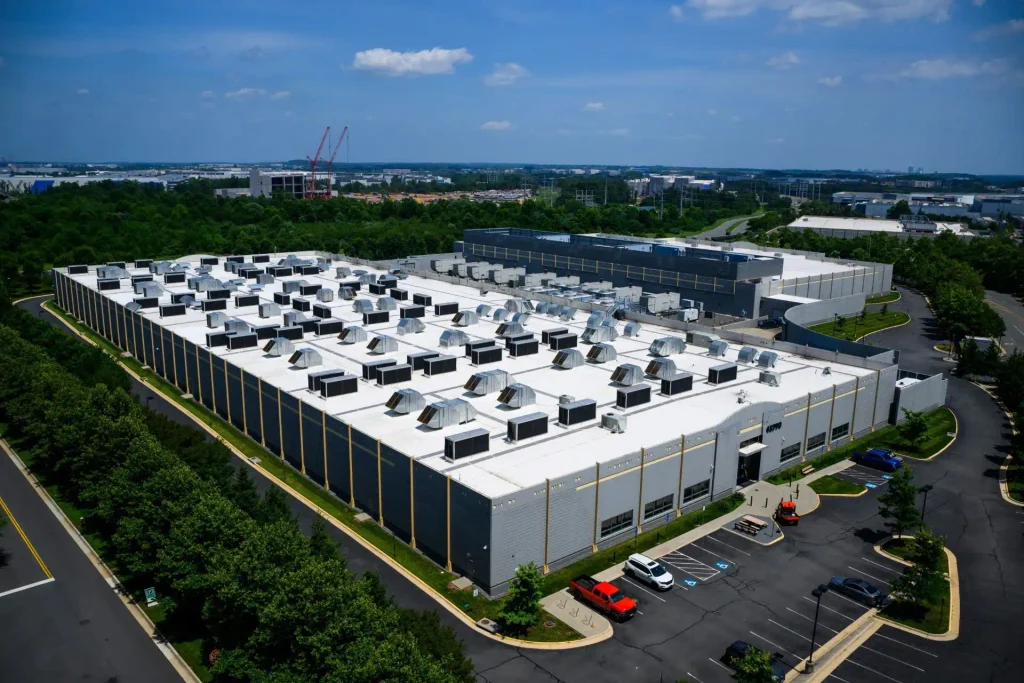 Data center de inteligência artificial representando o crescimento da demanda global por energia