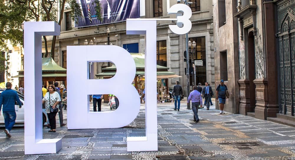 Ibovespa eleições 2026, ações que mais valorizaram, LJQQ3, MOVI3, ECOR3, PGMN3, small caps, Bolsa de Valores hoje, segundo turno eleições, juros futuros, ações baratas, investimentos 2026.